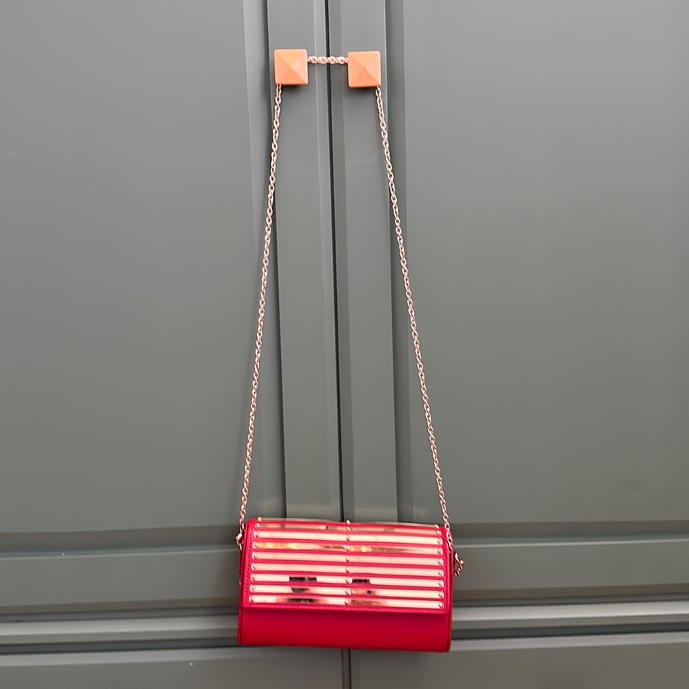 MARCIANO LEATHER PURSE
